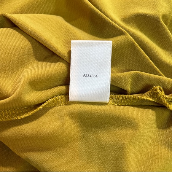 SUSAN GRAVER Tank V-Neck, Long, side slits, rich yellow-gold Size XXS - Picture 8 of 9